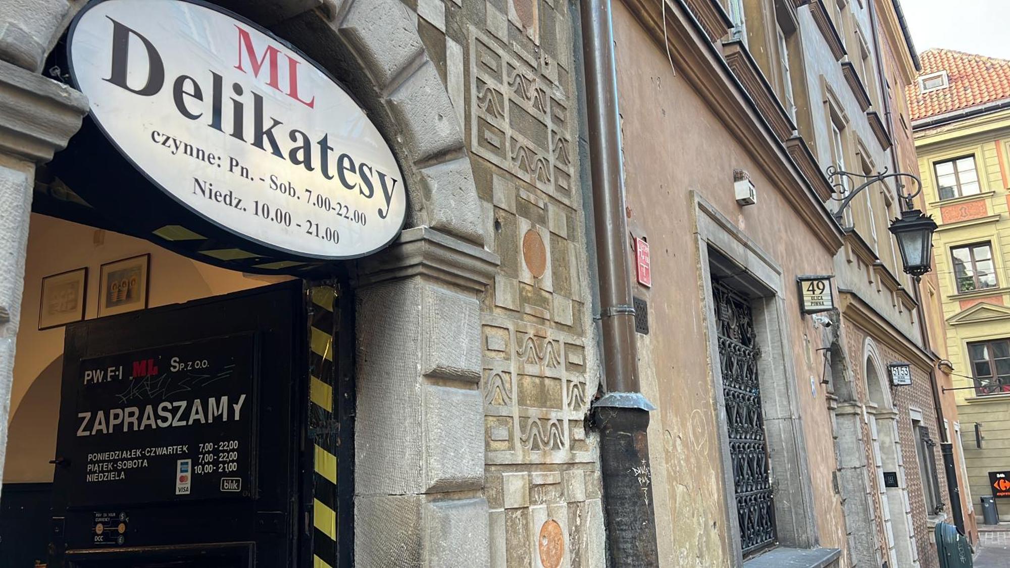 Nr 1 Europa22 Centrum Apartment Old Town Warsaw Stare Miasto Historyczna Kamienica Umiejscowiona W Zabytkowej Czesci Warszawy Obok Parku Multimedialnego I Barbakanu Parking 24H Sniadanie Opcjonaln Breakfast Optional Check In From 14 Pm Parter Ground ภายนอก รูปภาพ