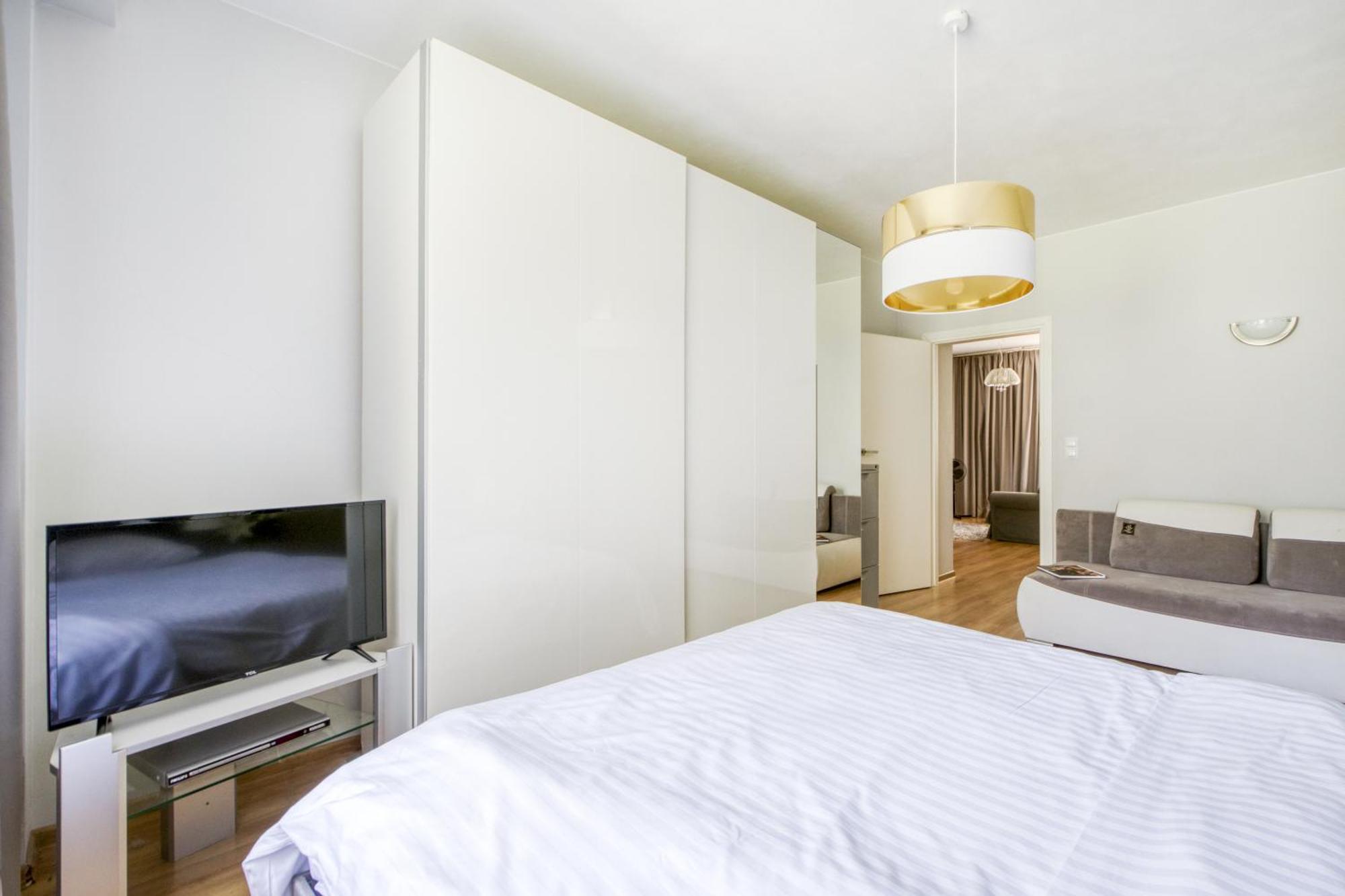 Nr 1 Europa22 Centrum Apartment Old Town Warsaw Stare Miasto Historyczna Kamienica Umiejscowiona W Zabytkowej Czesci Warszawy Obok Parku Multimedialnego I Barbakanu Parking 24H Sniadanie Opcjonaln Breakfast Optional Check In From 14 Pm Parter Ground ภายนอก รูปภาพ
